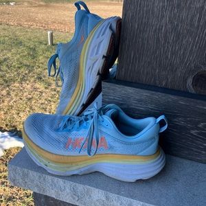 Hoka Bondi 8. Women’s 9W.